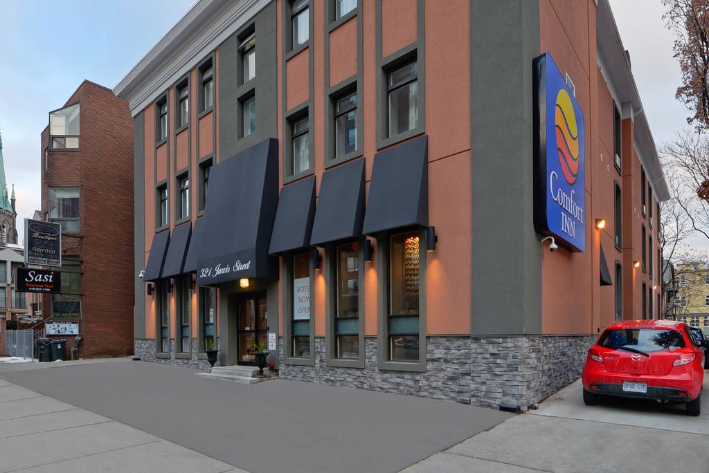 Comfort Inn Toronto City Centre المظهر الخارجي الصورة