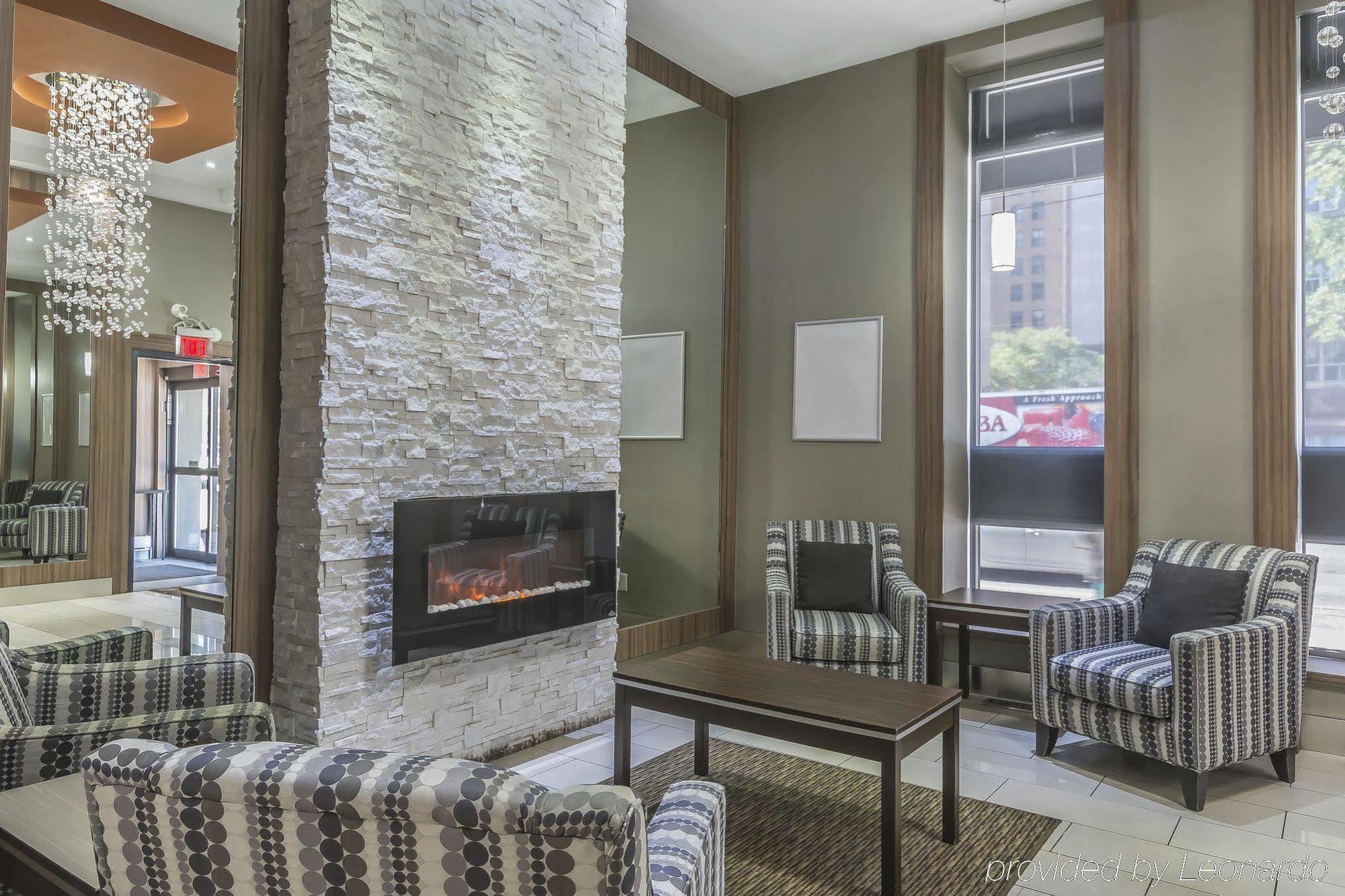 Comfort Inn Toronto City Centre المظهر الخارجي الصورة