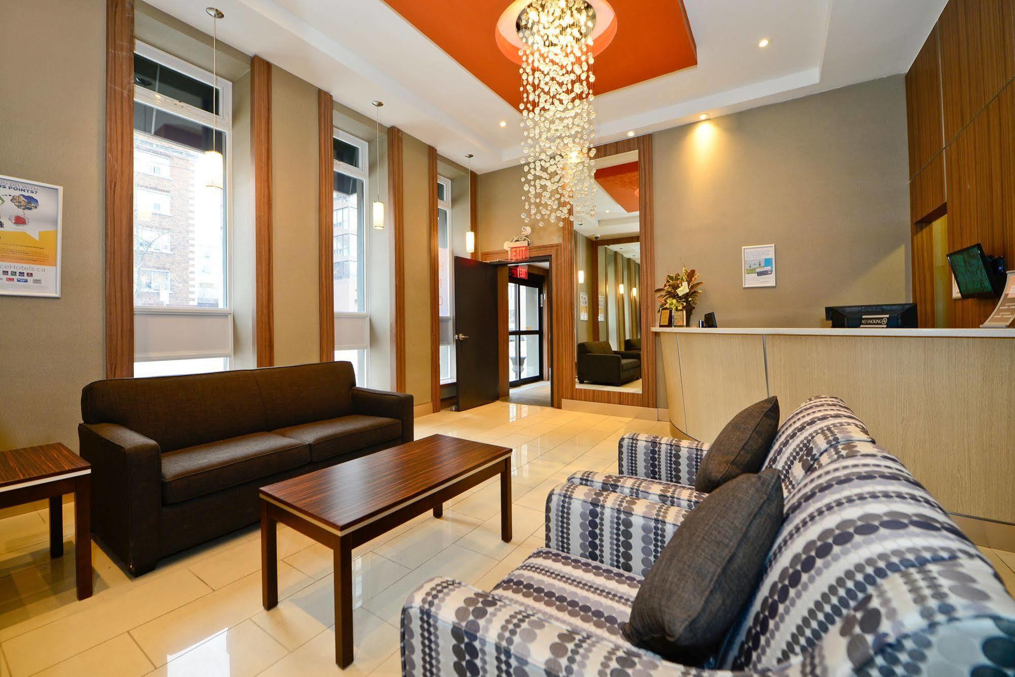 Comfort Inn Toronto City Centre المظهر الخارجي الصورة
